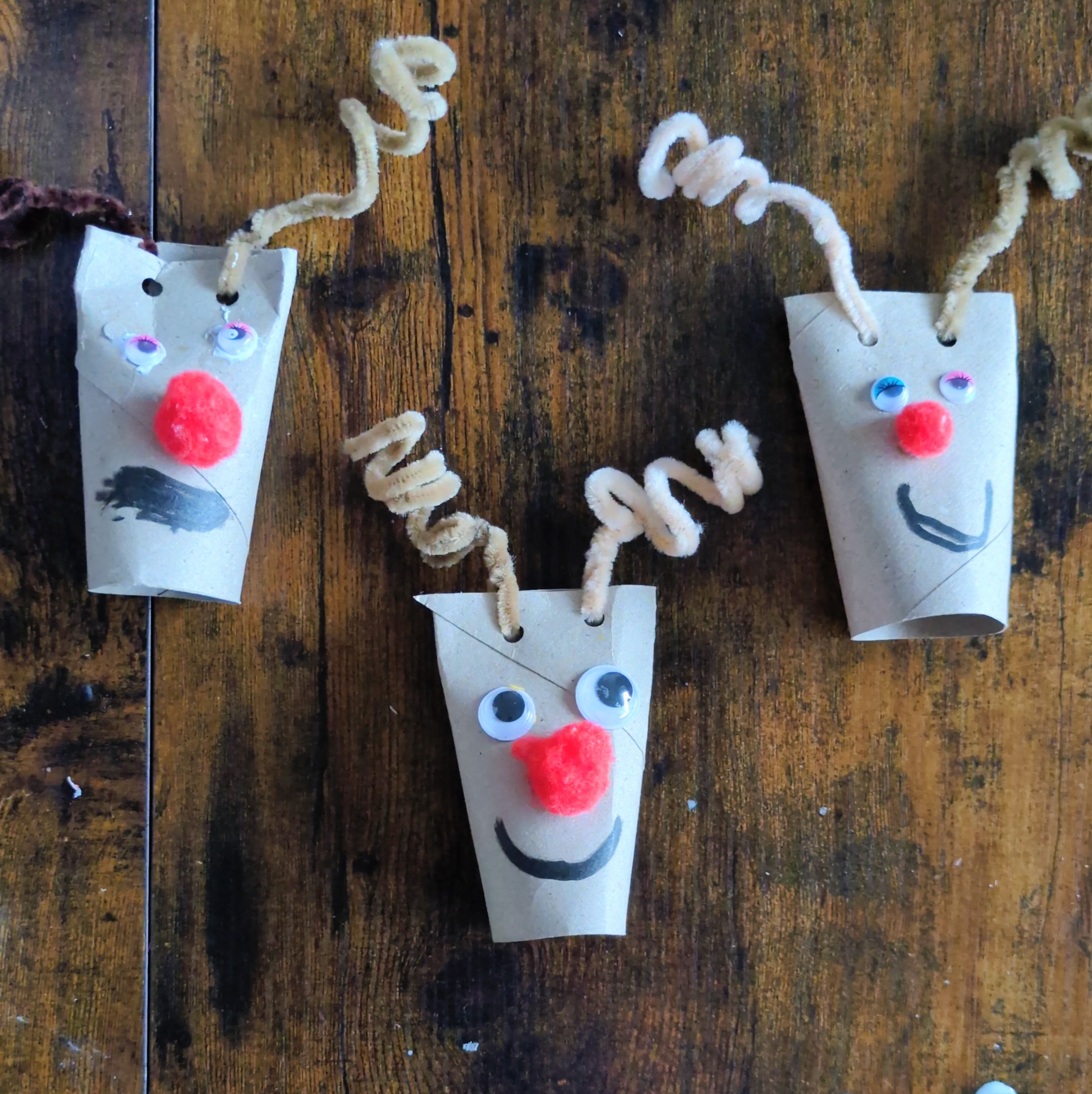 Toilet paper roll reindeer. Christmas craft for kids