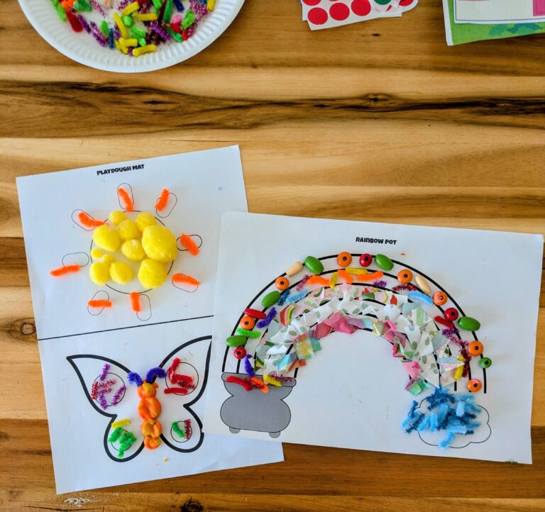Playdough & Loose play mats