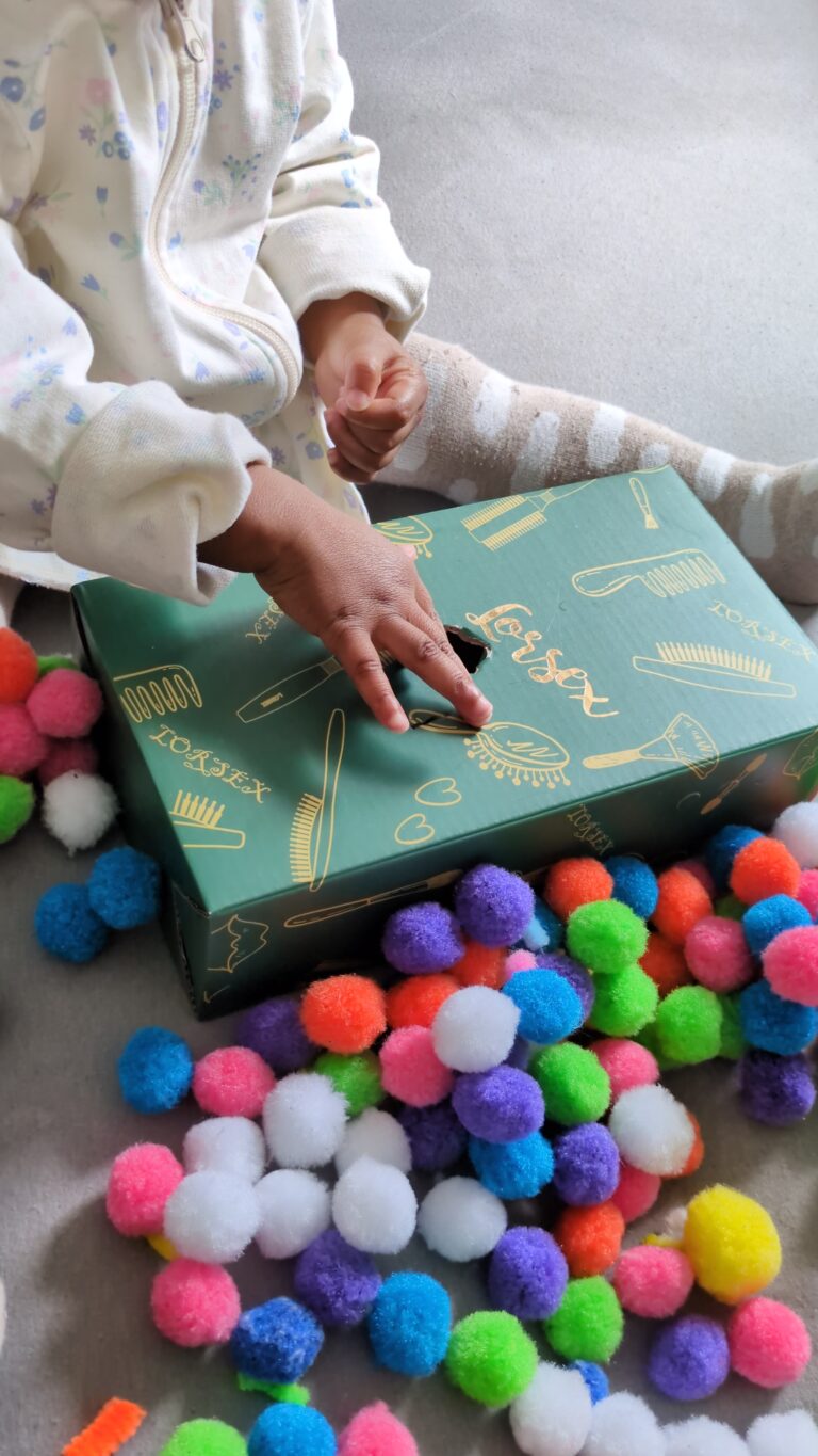 5 Mess-Free Activities for 15 month olds: Easy, Low-Prep Ideas for Busy Moms
