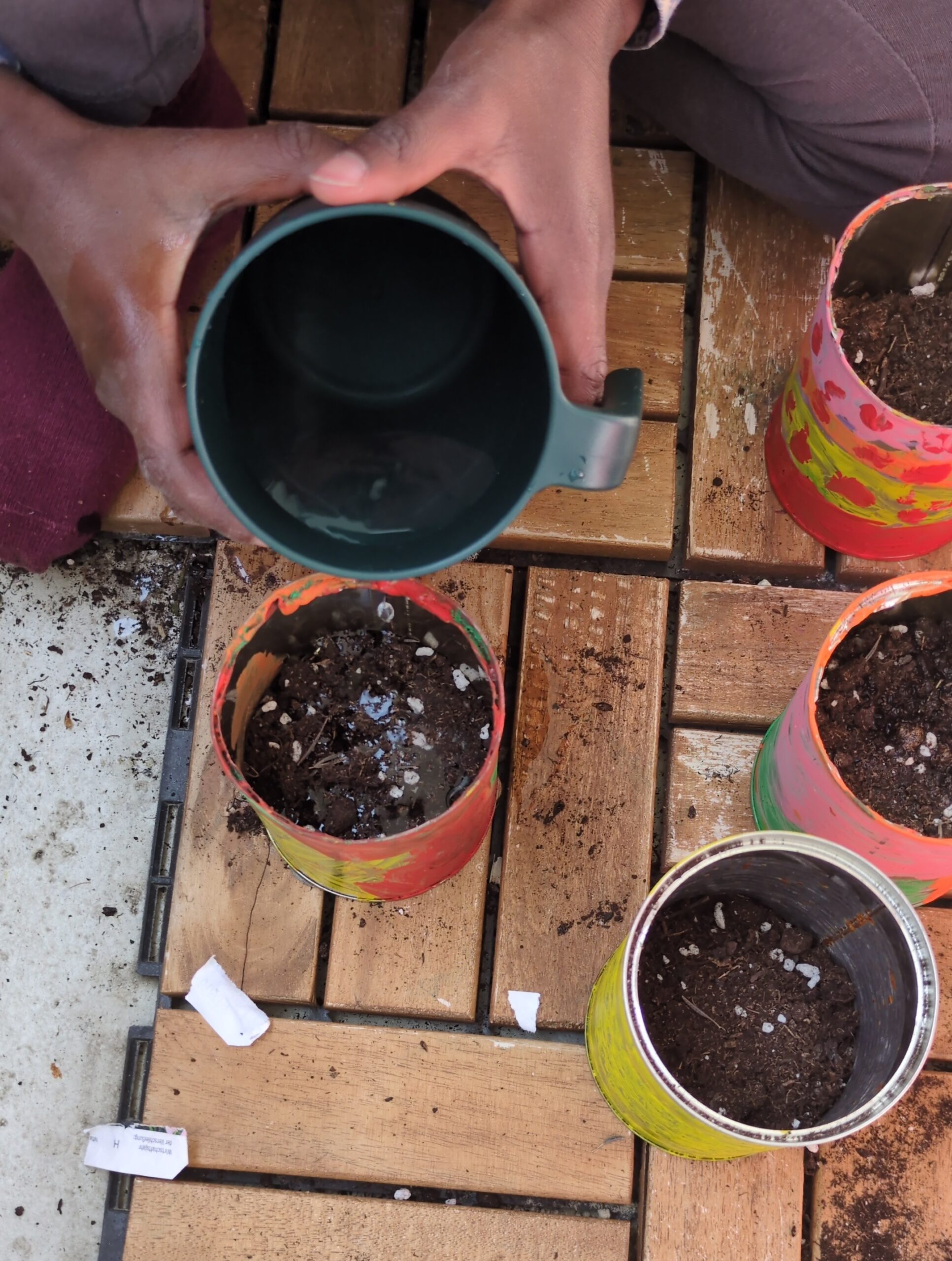 7 Zero-Dollar Spring Crafts Using Only Kitchen Scraps and Recyclables